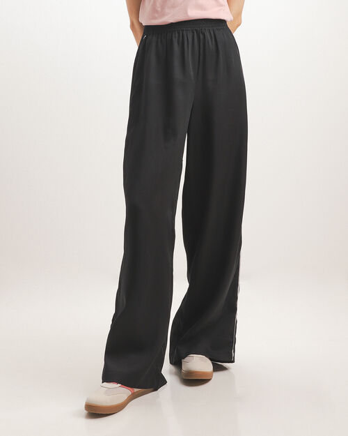 Pantal&oacute;n Negro Straight