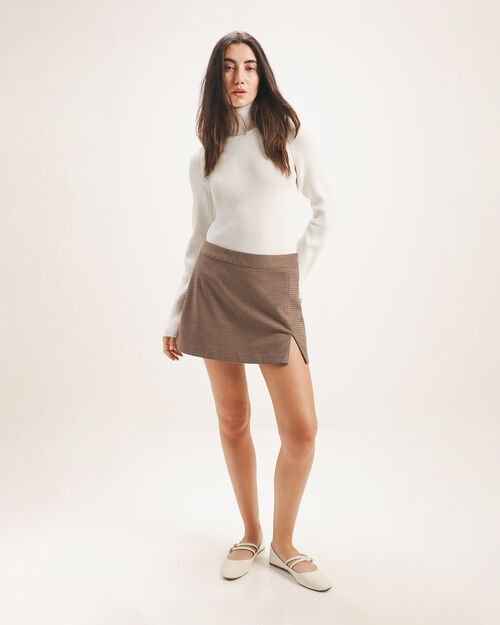 Short Falda Café