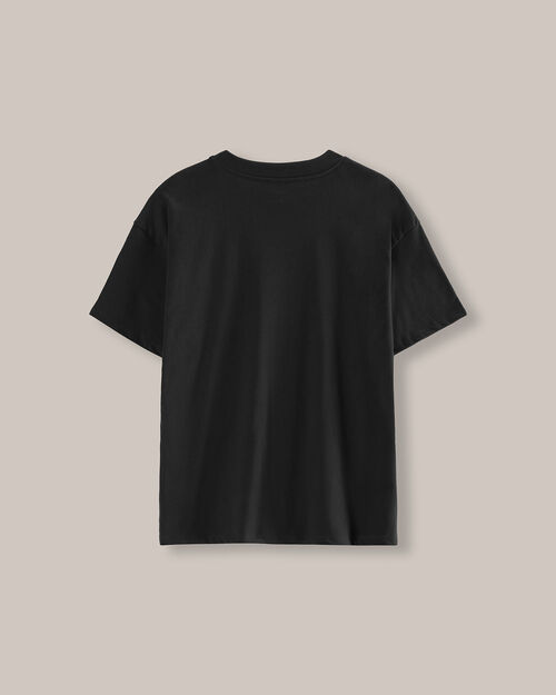 Playera Negra Con Estampado