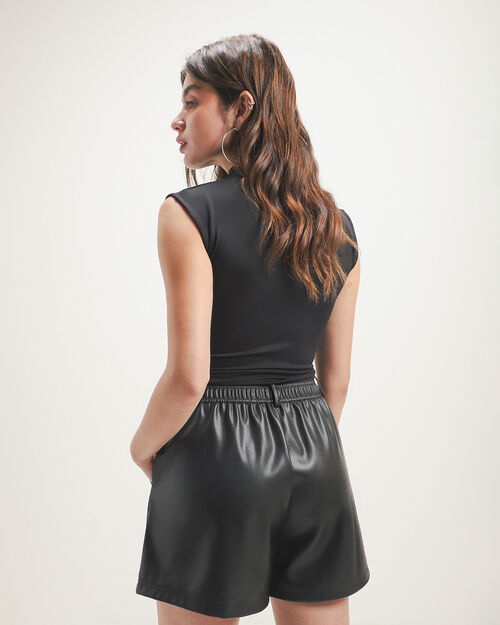 Top Negro Cuello Alto
