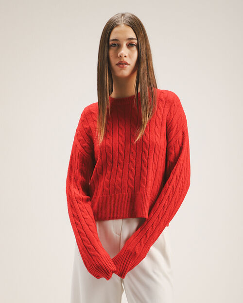 Su&eacute;ter Rojo Cerrado