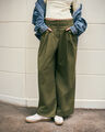 Pantalón Con Pinzas,OLIVO