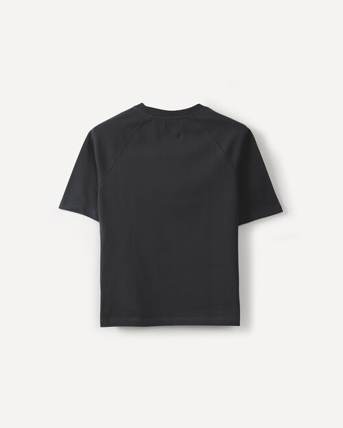 Playera Negra Aplicaciones