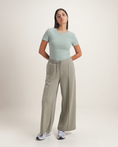 Body Verde B&aacute;sico