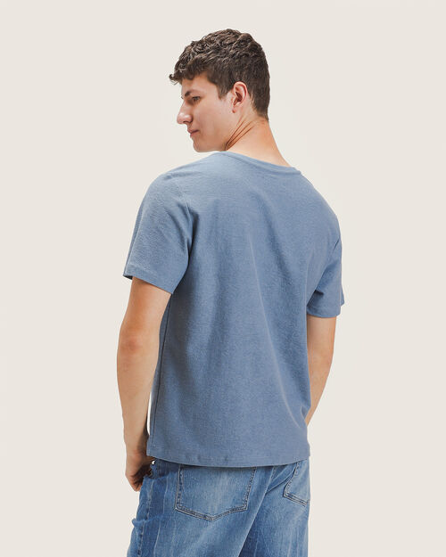 Playera S&oacute;lida Con Dise&ntilde;o