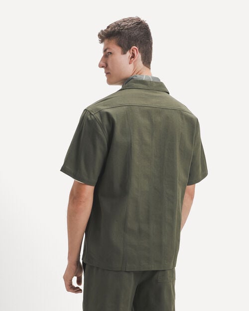 Camisa Verde Bolsillos