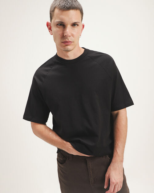 Playera Manga Corta Negra