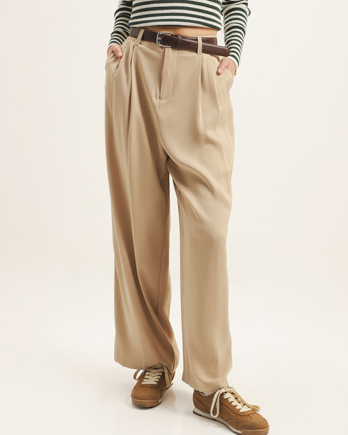 Pantalón Con Cinturón