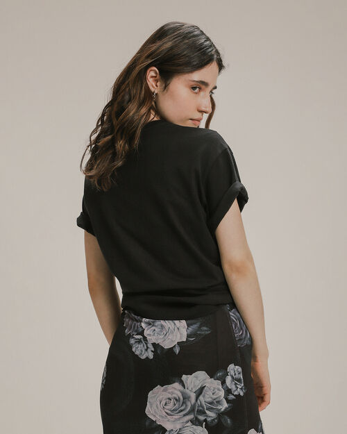 Playera Negra Relaxed