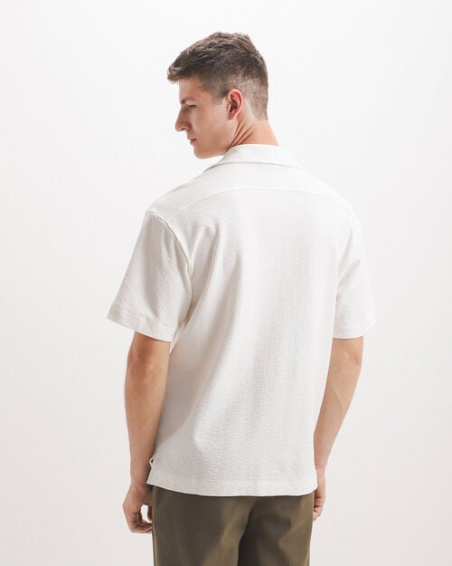 Camisa Cuello Resort