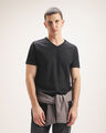 Playera Cuello V Beige,NEGRO