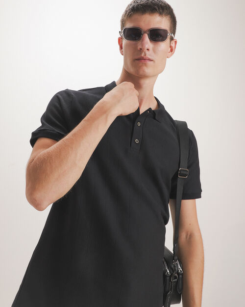 Polo Regular Negra