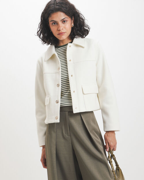Abrigo Corto Beige