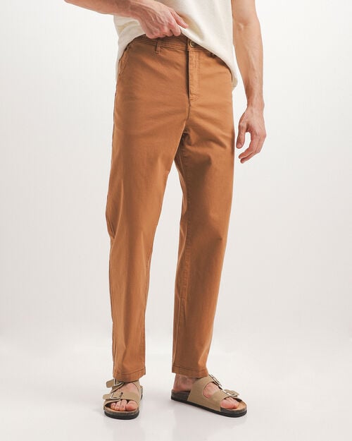 Pantal&oacute;n Caf&eacute; Fit Regular