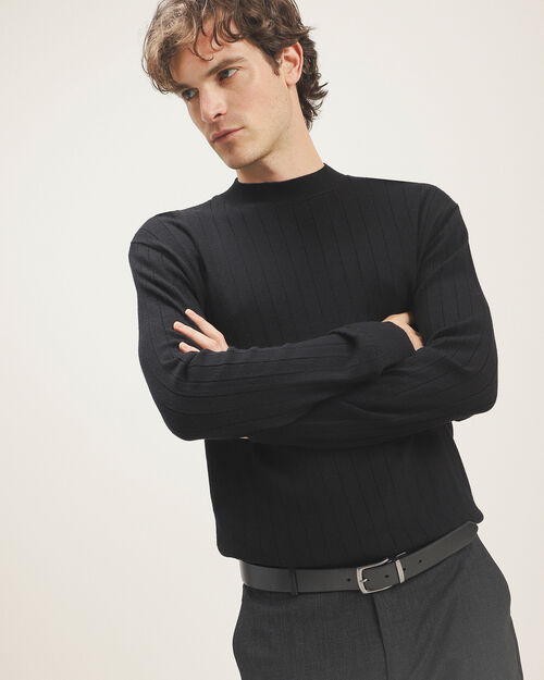 Suéter Negro Fit Regular