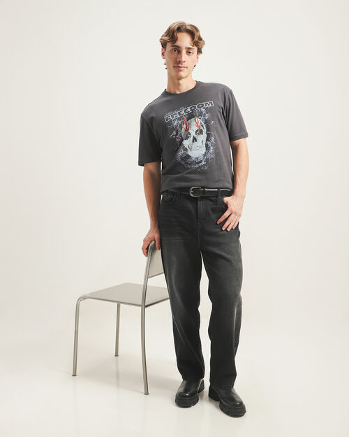 Playera Fit Regular Calavera