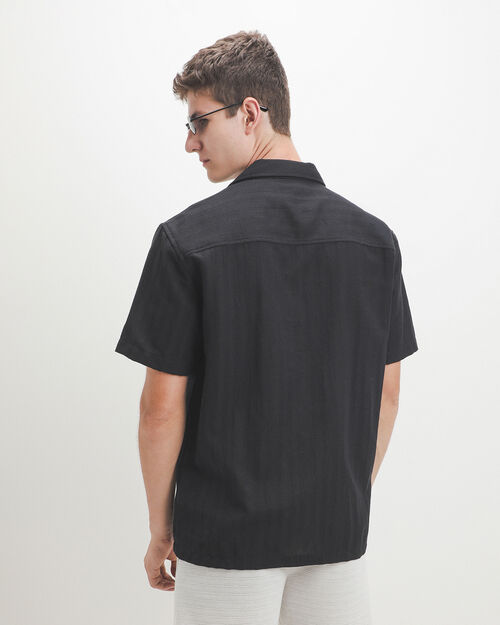 Camisa Negra Estampada