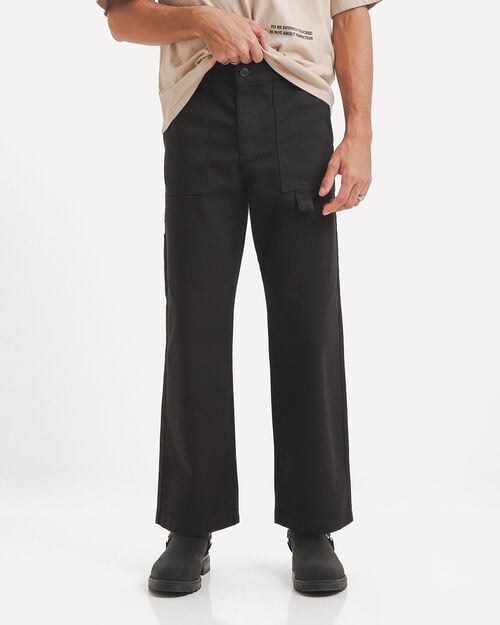 Pantal&oacute;n Negro Relaxed