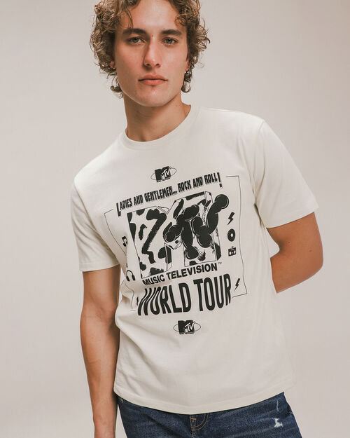 Playera Fit Regular MTV