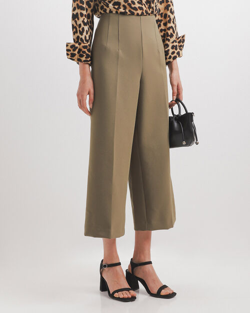 Pantal&oacute;n Verde Fit Culotte