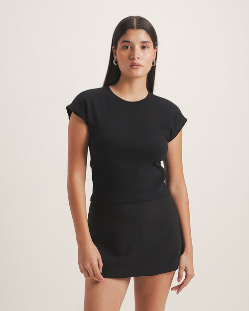 Playera Negra B&aacute;sica