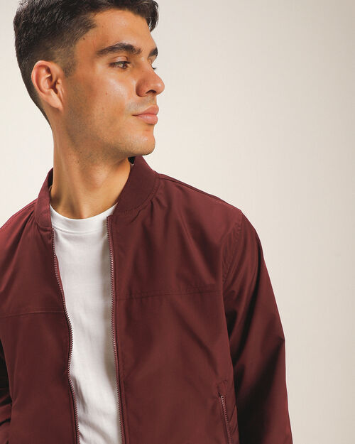 Chamarra Roja Semiajustada