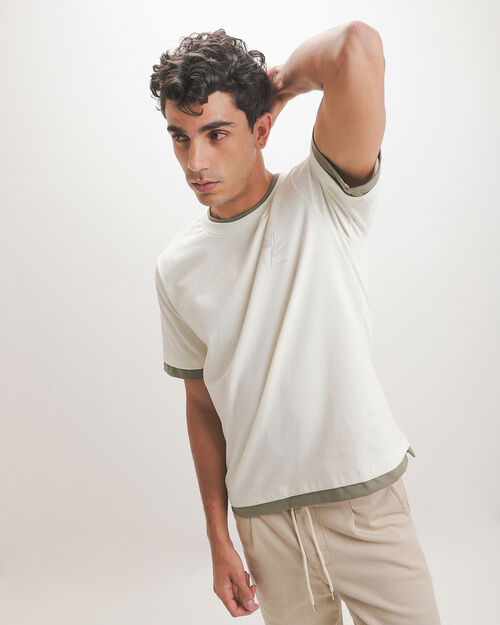 Playera Beige Gr&aacute;fico