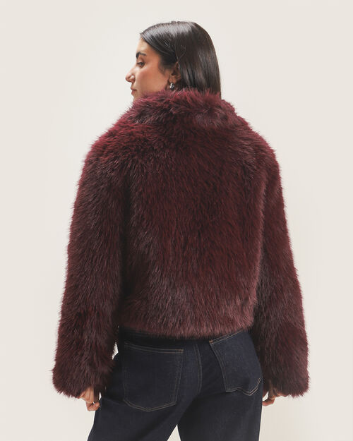 Abrigo Rojo Pelo Sintético