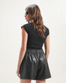 Playera Negra Aplicaciones,NEGRO