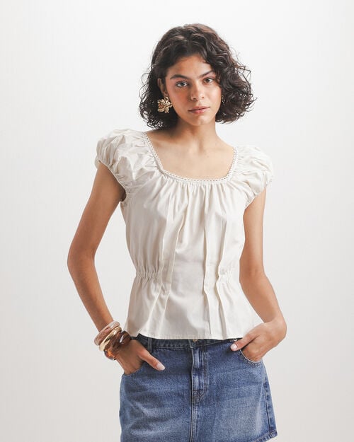Blusa Blanca Tejida