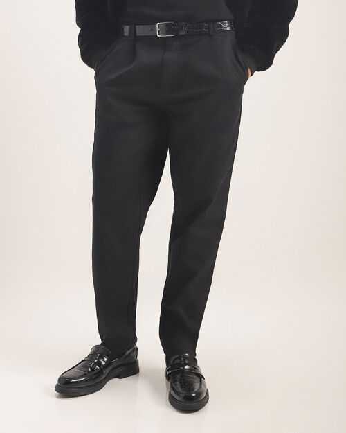Pantalón Negro Fit Slim