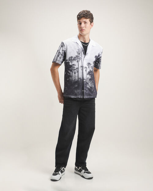 Camisa Negra Arte Estampado