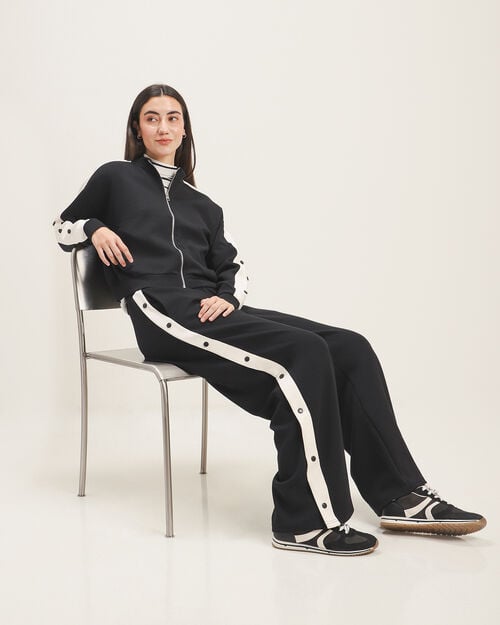 Sudadera Abierta Aplicaciones