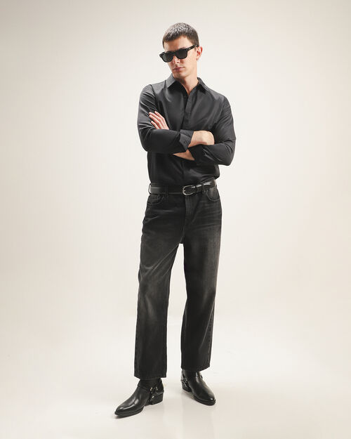 Camisa Negra Fit Regular
