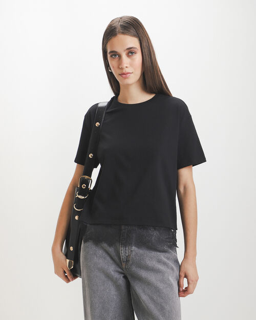 Playera Negra Con Encaje