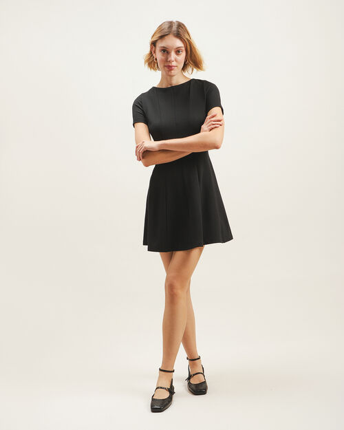 Vestido Cortes Negro
