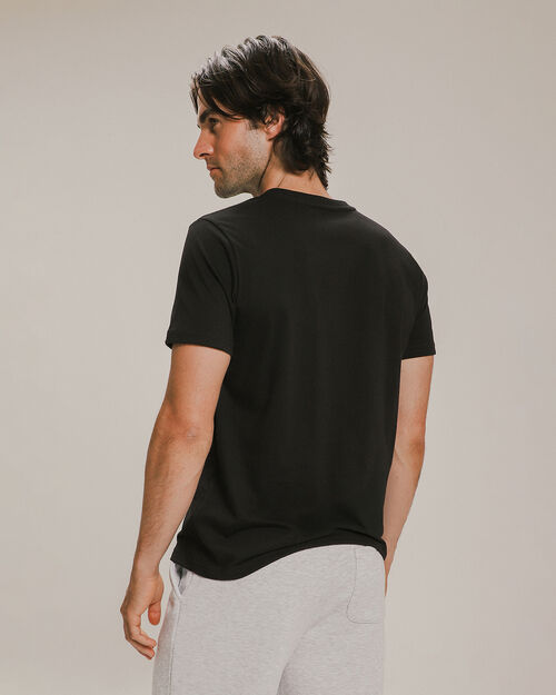 Playera Con Diseño Negra