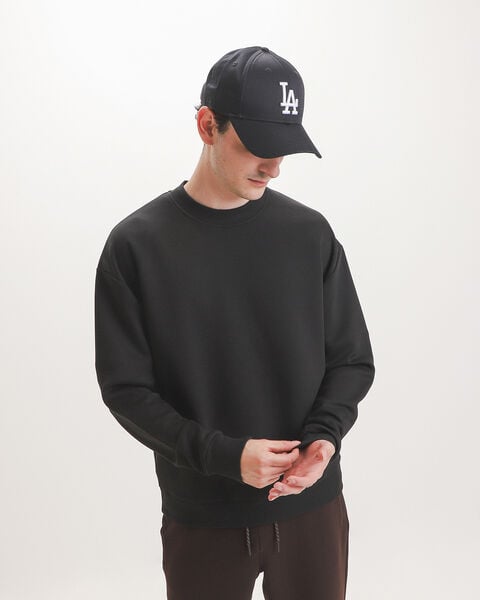 Sudadera Negra Cerrada