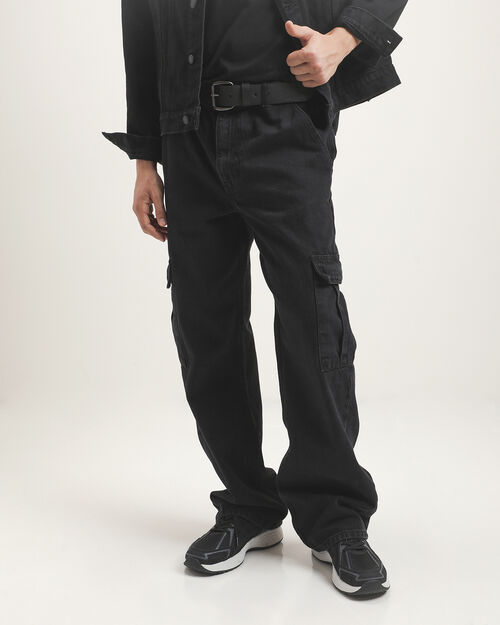 Jeans Negro Straight Cargo