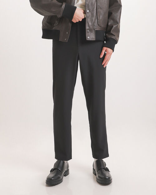 Pantal&oacute;n Negro Slim