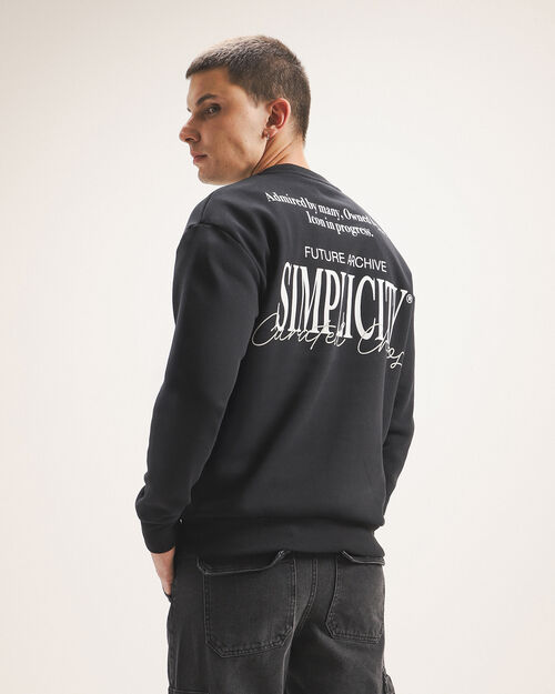 Sudadera Negra Cerrada