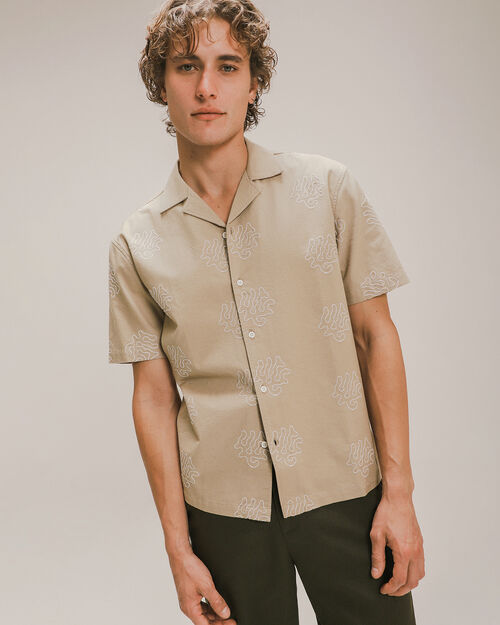 Camisa Manga Corta Con Bordado