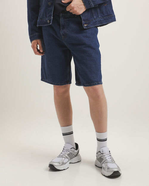 Bermuda Fit Straight