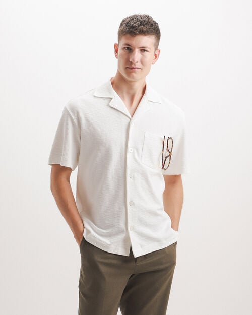 Camisa Cuello Resort