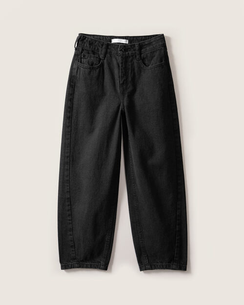 Jeans Fit Barrel Negro