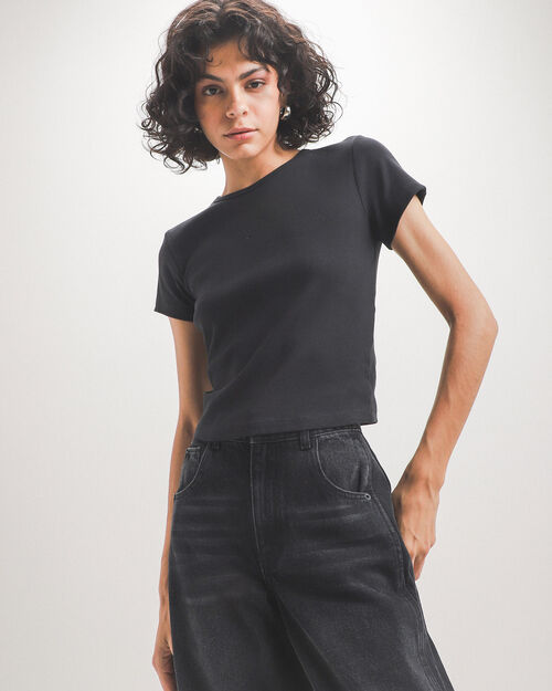 Playera B&aacute;sica Negra