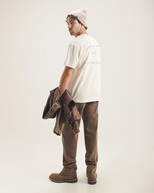 Playera Beige Fit Relaxed
