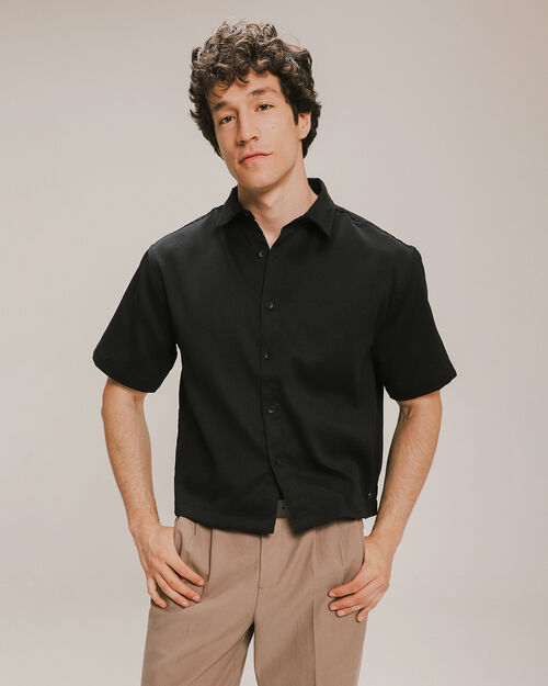 Camisa Fit Boxy Negra