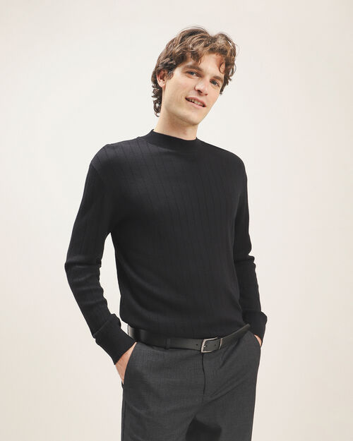 Suéter Negro Fit Regular