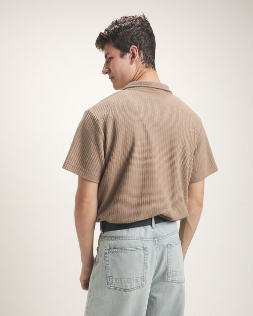 Polo Caf&eacute; Textura